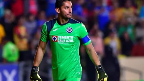 El capitán representa al plantel en la complicada situación