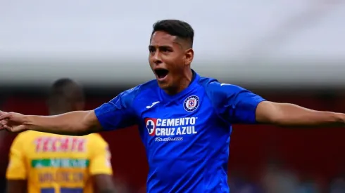 Romo quiere dejar su huella marcada en Cruz Azul