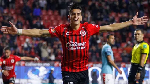 Alexis Castro en el duelo entre Xolos vs. Pachuca en el Clausura 2020 de la Liga MX