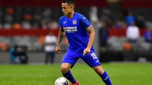 Desmienten posibles ofertas a Cruz Azul por Yoshimar Yotún.