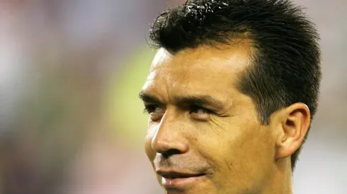 Borgetti en una partido con la selección mexicana