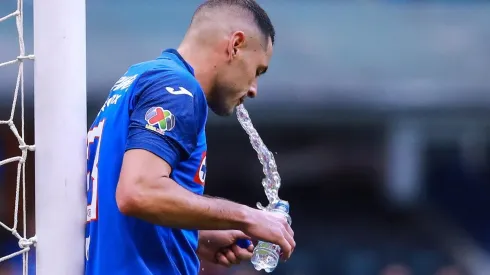 Aguilar en el partido contra el Pachuca del Clausura 2020