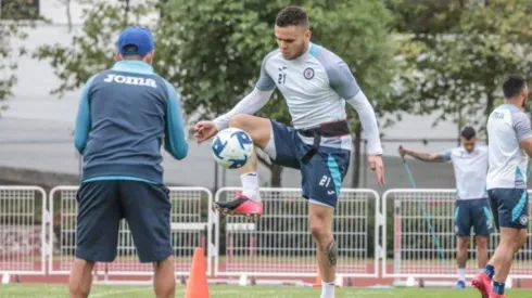 Jona Rodríguez entrena sin problema con Cruz Azul.