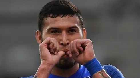 Juan Escobar celebrando el tanto de la victoria