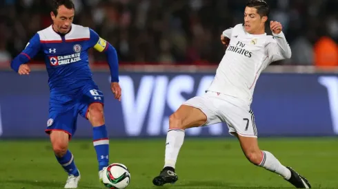 Gerardo Torrado ante Cristiano Ronaldo en el Mundial de Clubes