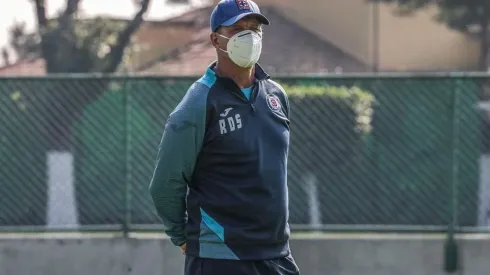 El uruguayo quiere sumar un defensa más a su equipo