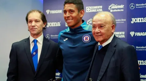 Jaime Ordiales en la presentación de Luis Romo