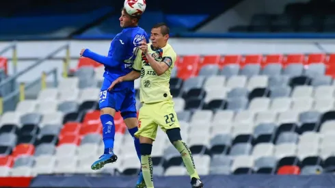 Santiago Giménez vs América en el Clausura 2020.