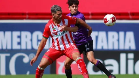 Lucas Passerini hoy juega en Necaxa.