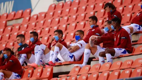 Los jugadores de Cruz Azul con tapabocas.