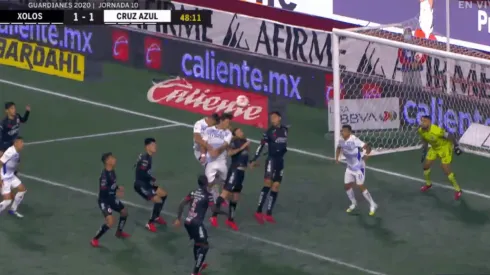 Santiago Giménez anotó el 1-1