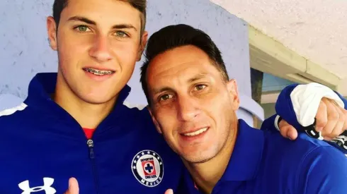 Santiago y Christian Giménez coincidieron en Cruz Azul en 2017.