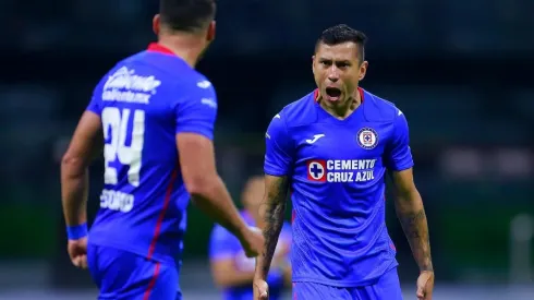 El Cata Domínguez en el partido ante el Necaxa