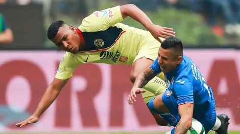 Julio César Domìnguez en el partido ante el América