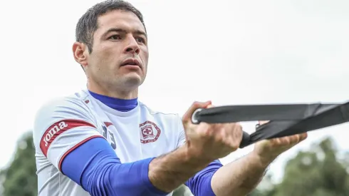 Pablo Aguilar ya entrena a la par de sus compañeros