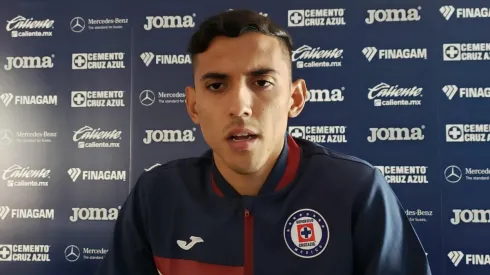 Josué Reyes se prepara para ser titular en Cruz Azul tras la salida de Lichnovsky.