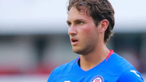Santiago Giménez ha sido titular indiscutible en Cruz Azul este torneo.