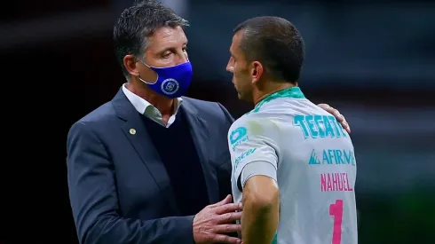 Siboldi y Guzmán al término del encuentro