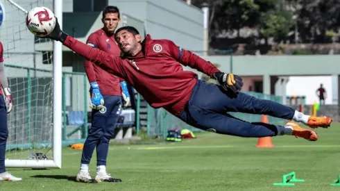Jesús Corona en el entrenamiento