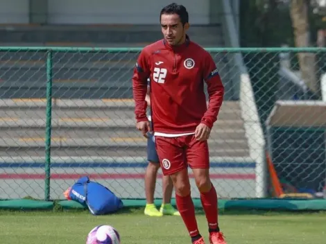 Baca vuelve a entrenar con Cruz Azul tras dar negativo por covid-19