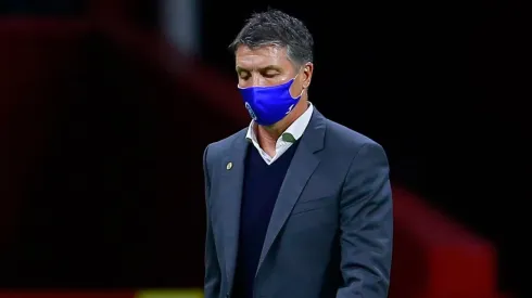 Robert Dante Siboldi atendió a los medios.