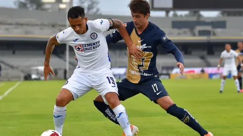 Pumas y Cruz Azul se enfrentan este sábado.