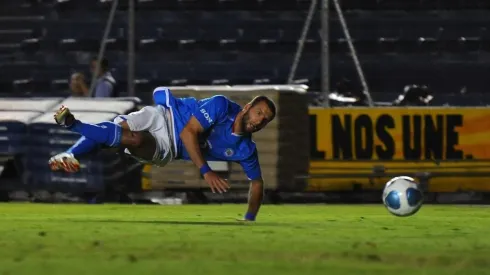 Tito Villa fue el último campeón de goleo que tuvo Cruz Azul