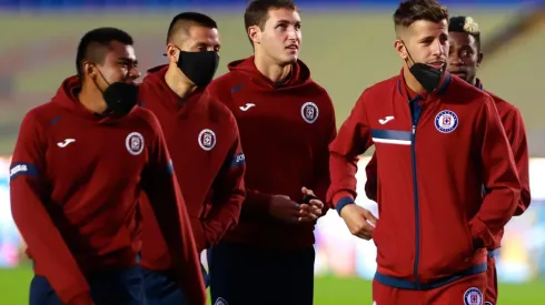 Cruz Azul prohíbe convivencia de jugadores con familiares.