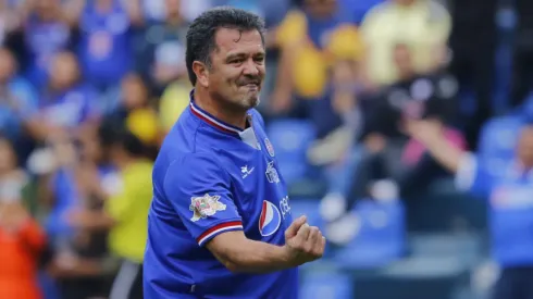 Carlos Hermosillo con Cruz Azul