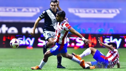 Tabó sumó minutos en Puebla vs Chivas.
