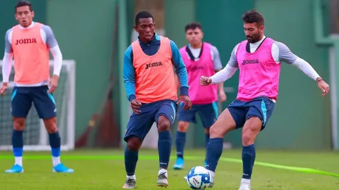 Angulo pertenece a Cruz Azul.