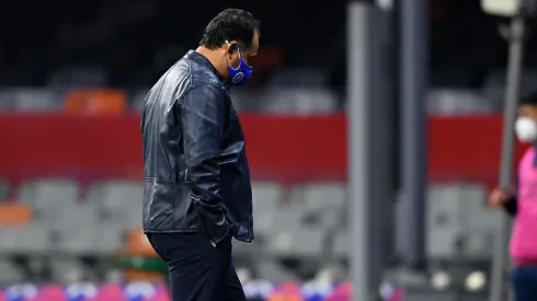 Reynoso no puede levantar cabeza con Cruz Azul.