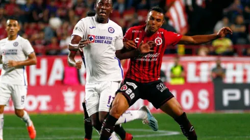 Bryan Angulo con Cruz Azul