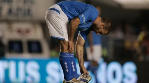 Tito Villa en su etapa como delantero de Cruz Azul.