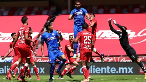 Cruz Azul y Toluca se enfrentan este sábado.
