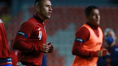 Domínguez salió de la convocatoria.