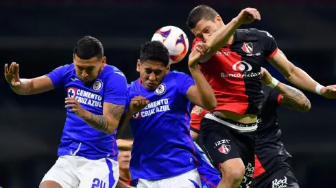 Cruz Azul y Atlas se enfrentan este sábado.