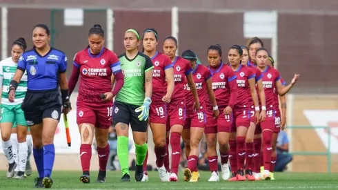 Cruz Azul Femenil en el duelo ante Santos