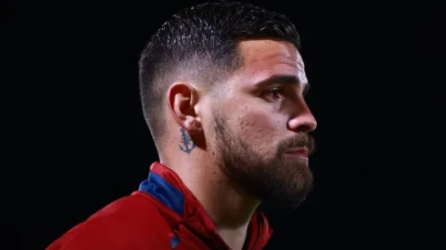 Andrés Gudiño en un partido con Cruz Azul