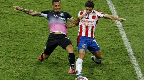 Cruz Azul y Chivas se enfrentan este sábado.