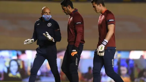Jurado podría salir de Cruz Azul.