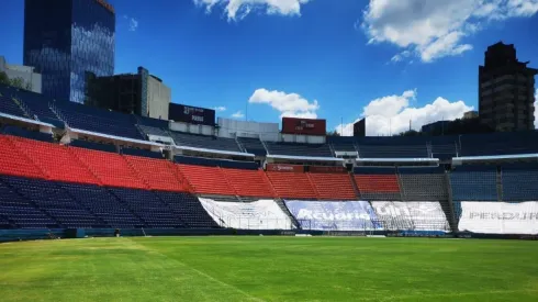 Nueva fachada del antiguo Estadio Azul