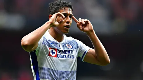 Romo podría salir de Cruz Azul.