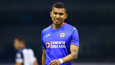 Orbelin Pineda sigue capa caída