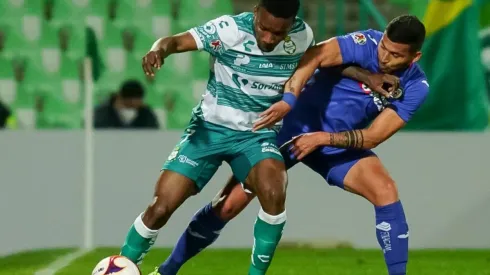 Cruz Azul y Santos se enfrentan este jueves.