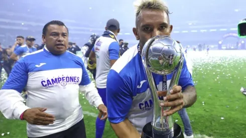 Walter Montoya en la celebración de la Liga MX