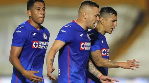 Rodríguez y Romo brillan en el once ideal de Liga MX.