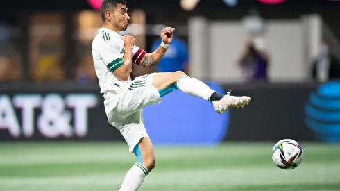 Pineda fue titular en el partido entre México y Honduras.