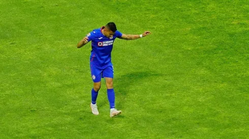 Pineda en un partido con Cruz Azul