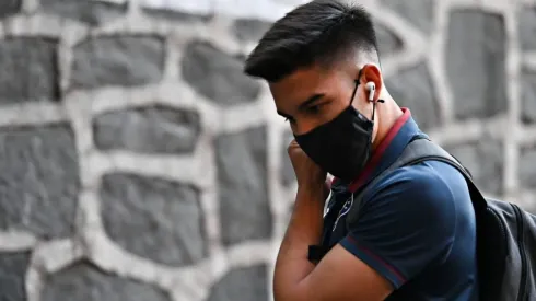 Pol Fernández en un partido con Cruz Azul